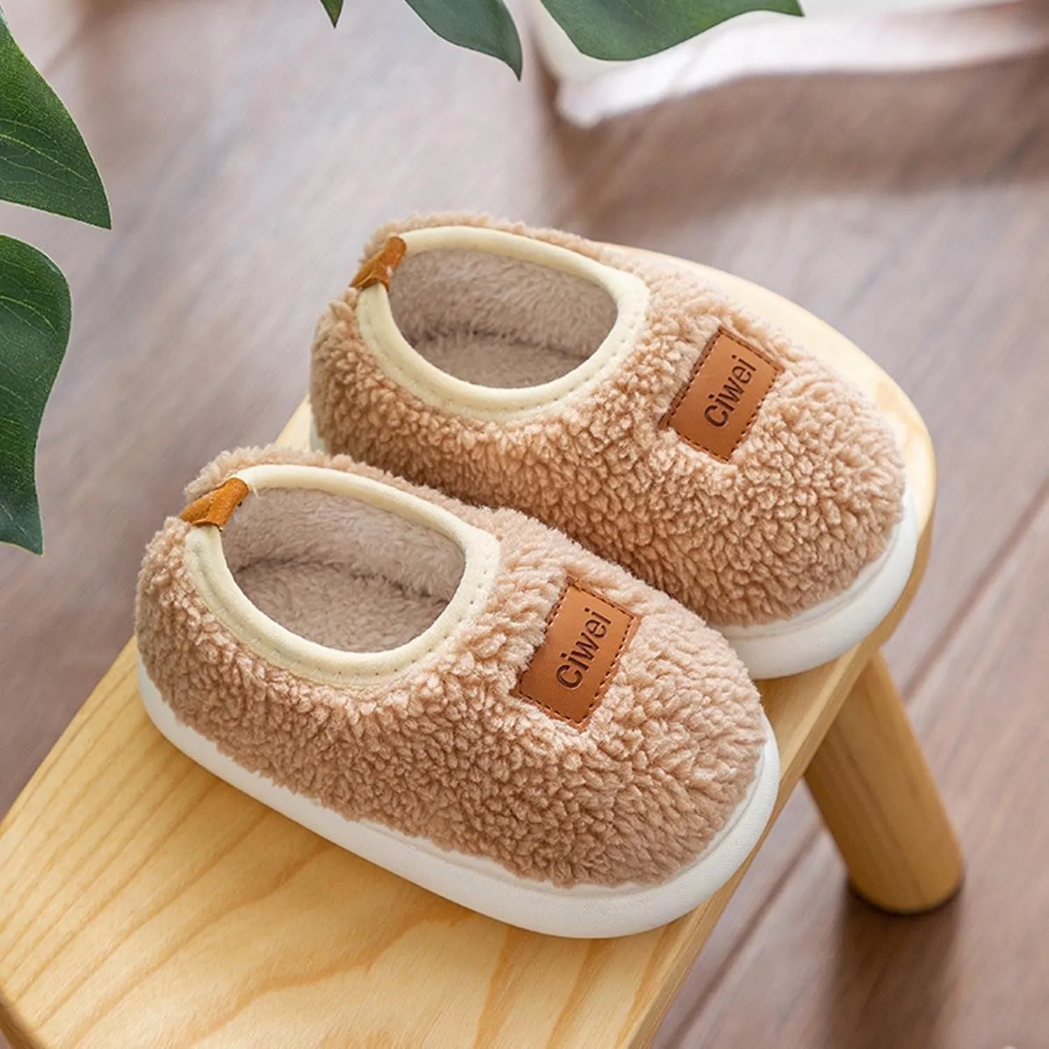 Boys Girls House Warm Slippers Winter Fuzzy Soft Home Shoes for Kids Fleece Cotton Non-slip Toddler Indoor Slippers