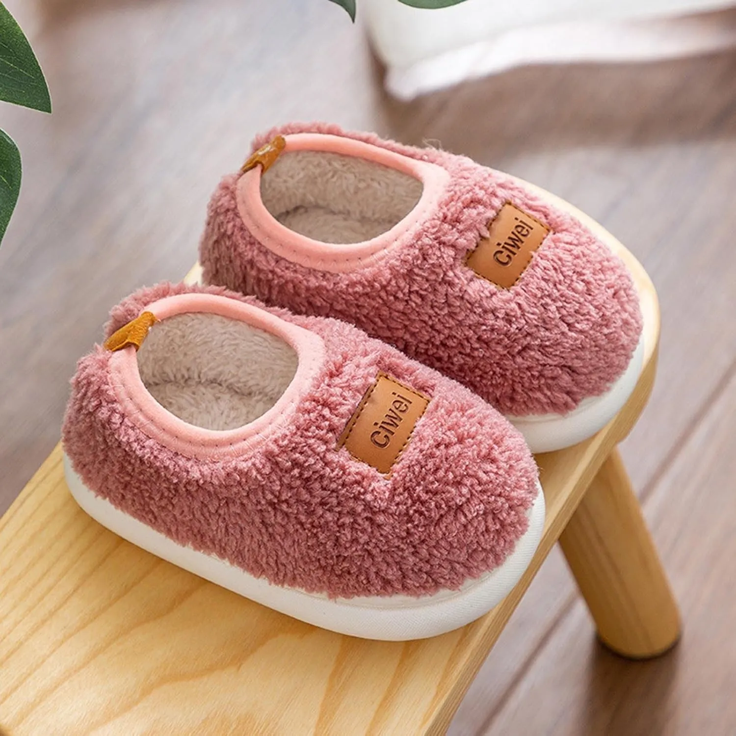Boys Girls House Warm Slippers Winter Fuzzy Soft Home Shoes for Kids Fleece Cotton Non-slip Toddler Indoor Slippers