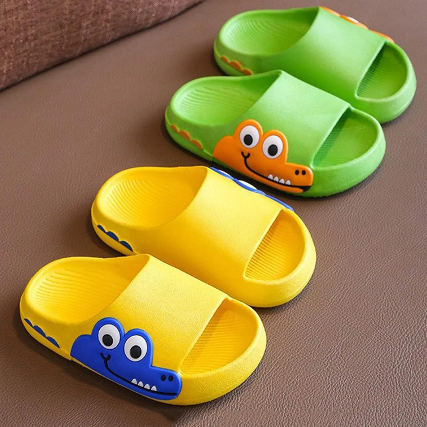 Kids Summer Beach Outdoor Breathable Non Slip Soft Thick Bottom Slides Slippers Cartoon Cute Girls Slippers Size 1