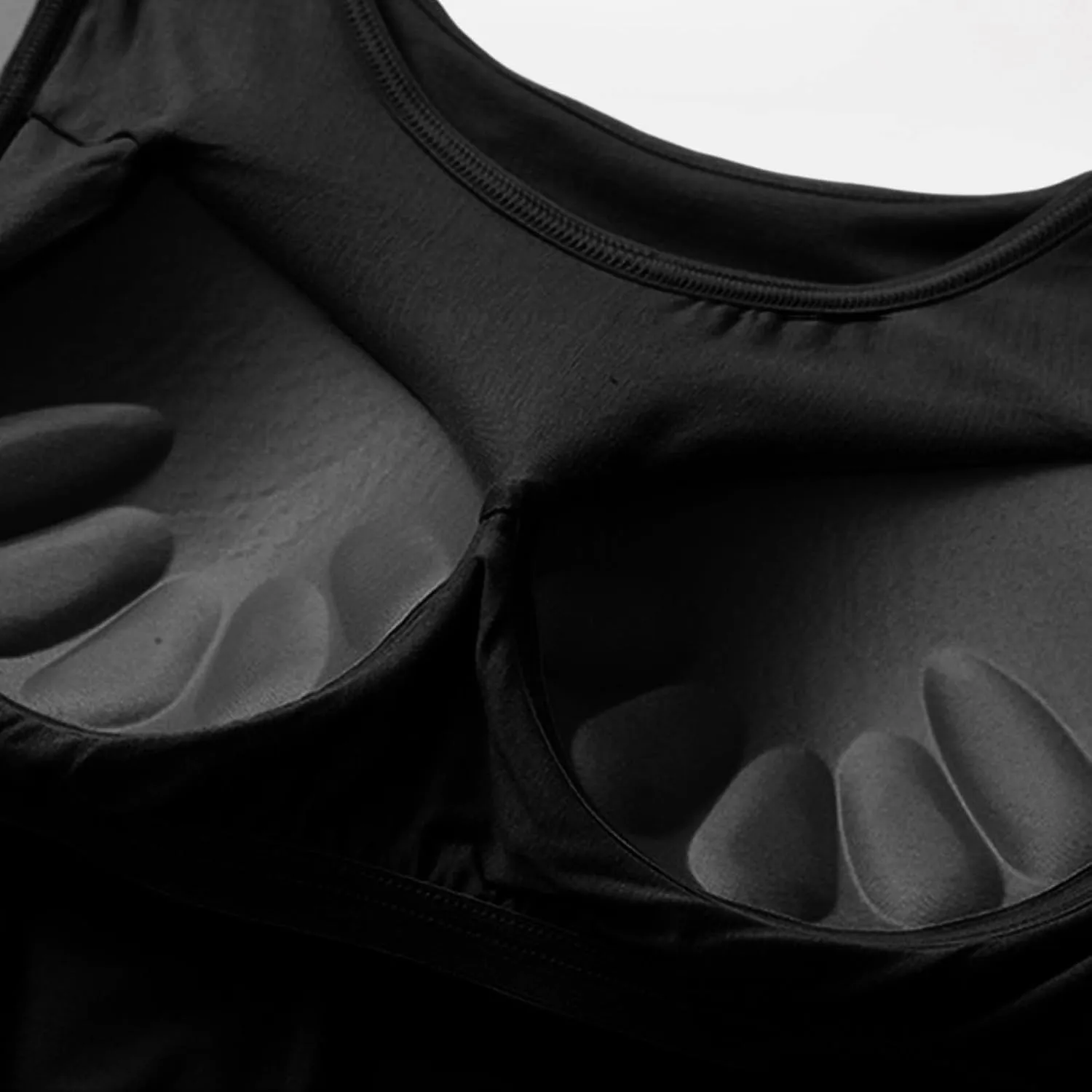 Sleeveless Womens Tank Tops with Built in Bra, Summer Cute Top Basic Padded Wide Strap Yoga Camisole Workout Shirts